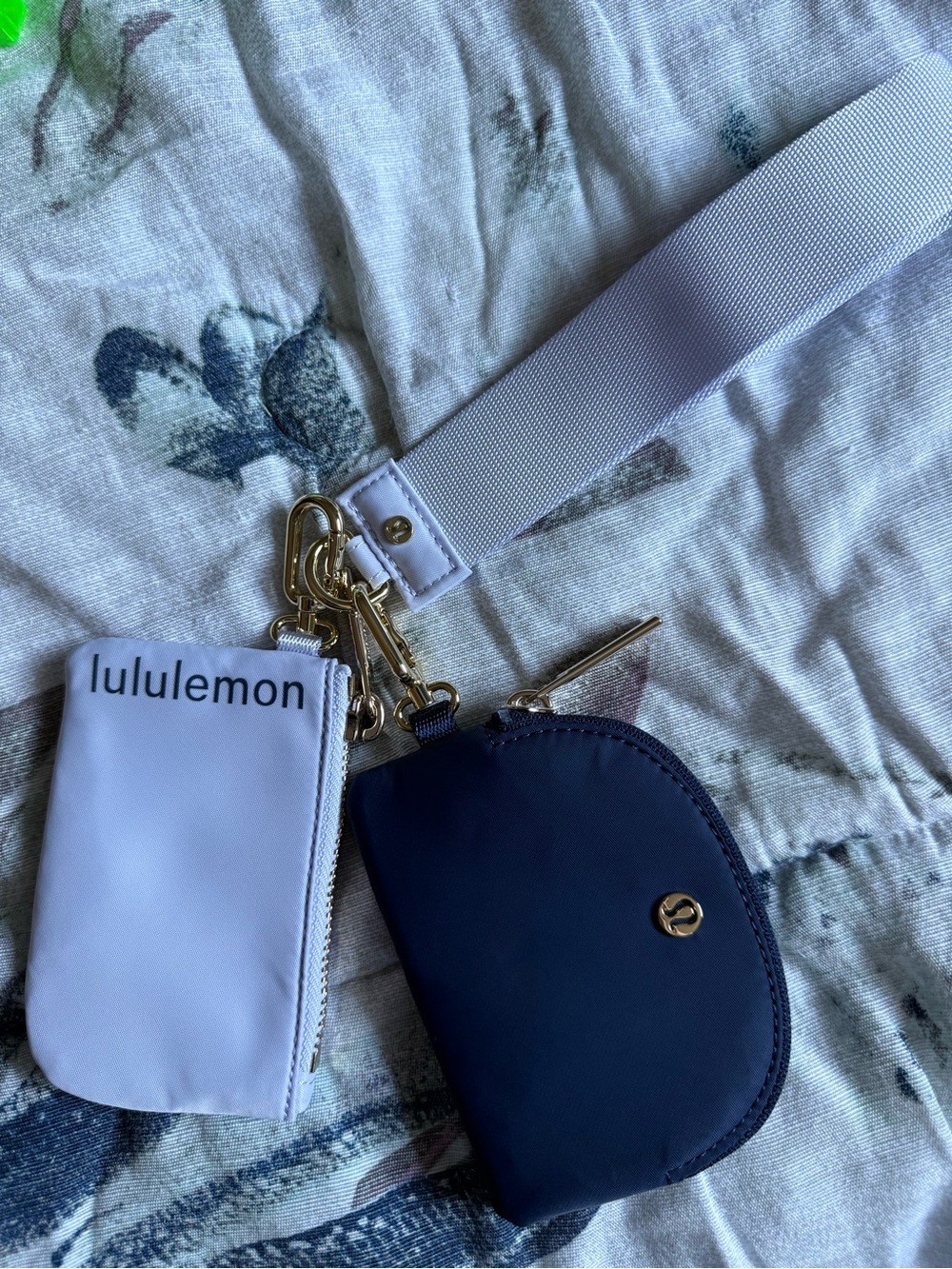 Lululemon Dual Pouch Wristlet Serene Blue/Club Blue